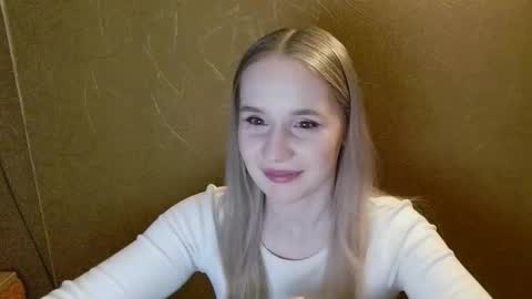 Snapshot of ameliaa333 chatting on 05/19/26, 06:25 Amelia online show from 05/19/26, 06:25