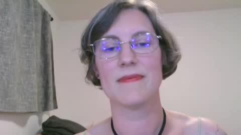 Ameliaishka online show from 05/22/26, 04:41