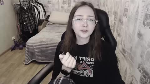 Amelia online show from 12/07/24, 12:24