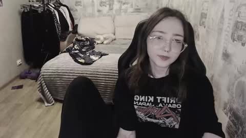 Amelia online show from 12/23/24, 03:44