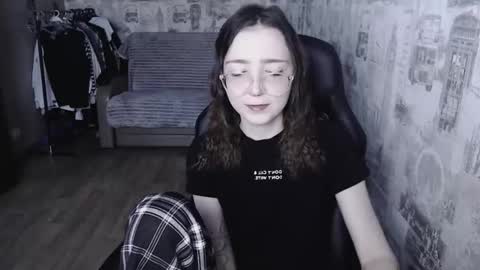 Amelia online show from 01/05/25, 11:37