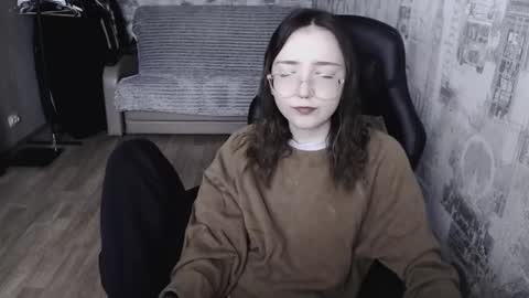 Amelia online show from 01/19/25, 08:07