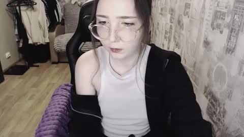 Amelia online show from 02/08/25, 09:57