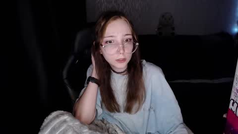 Amelia online show from 09/28/25, 08:36