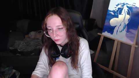 Amelia online show from 10/05/25, 10:07