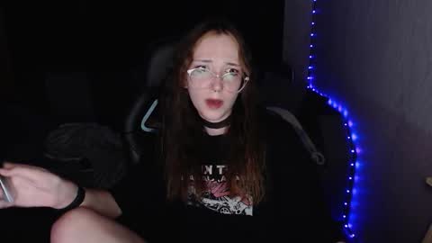 Amelia online show from 10/09/25, 08:40