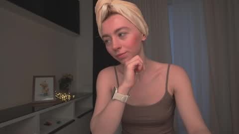 Amelia   online show from 01/25/25, 02:58