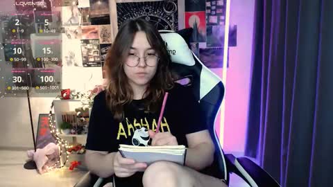 Amelia online show from 11/03/25, 09:10