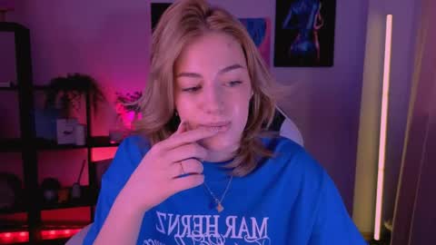 ameliarosaline online show from 05/13/26, 02:42