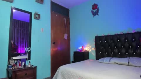 ameliasexdoll online show from 11/28/25, 04:04