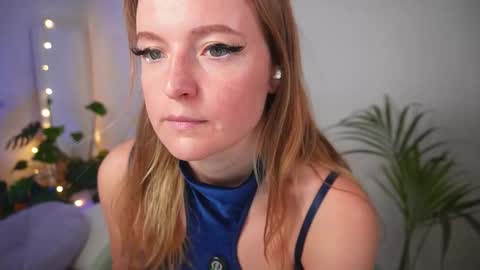 Snapshot of ameliasweety69 chatting on 03/26/26, 01:06 Amelia online show from 03/26/26, 01:06