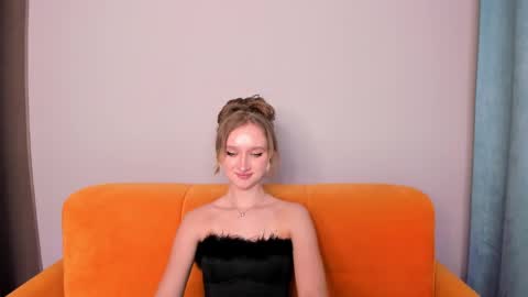 ameliawise online show from 02/18/25, 01:44