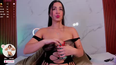 Alejandra  online show from 01/07/25, 03:57
