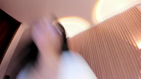 Snapshot of amelie_x chatting on 04/16/26, 01:34 Amelie online show from 04/16/26, 01:34