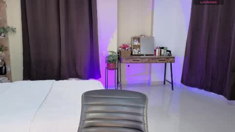 Isabella online show from 05/31/26, 03:15