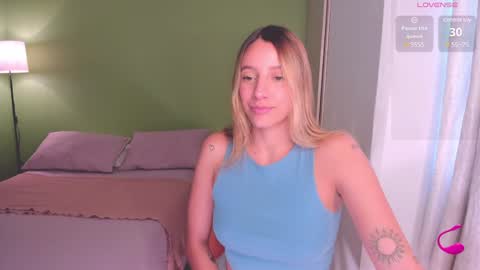 Amelie Graham online show from 02/03/25, 08:24