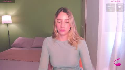 Amelie Graham online show from 02/12/25, 02:10