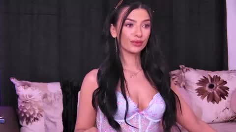 Snapshot of ameliereeaa chatting on 06/28/26, 02:34 AmelieReeaa online show from 06/28/26, 02:34