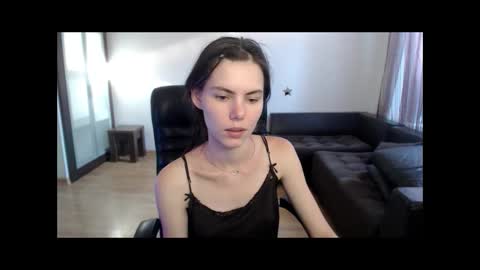 Amelie online show from 09/08/25, 02:38