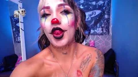 Snapshot of amelierouss chatting on 03/21/26, 08:19 AMELIEROUS .. see you tomorrow kisses online show from 03/21/26, 08:19