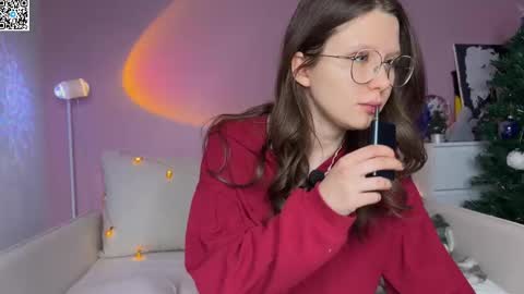 Snapshot of ameliia_castro chatting on 01/14/26, 05:18 Ameliia castro online show from 01/14/26, 05:18