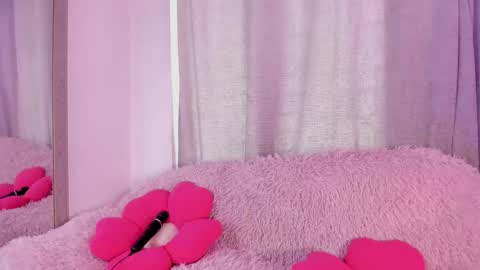 Snapshot of ameliiaa_smith chatting on 12/03/25, 08:07 Amelia online show from 12/03/25, 08:07