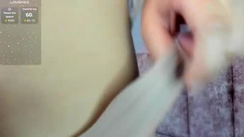 Snapshot of ameliieeks chatting on 04/22/26, 07:26 ameliieeks online show from 04/22/26, 07:26