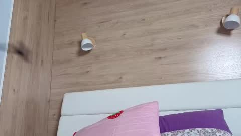 Snapshot of amelijarouz chatting on 10/16/25, 05:19 Amelija Rouz online show from 10/16/25, 05:19