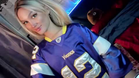 amelinckx online show from 02/07/25, 07:27