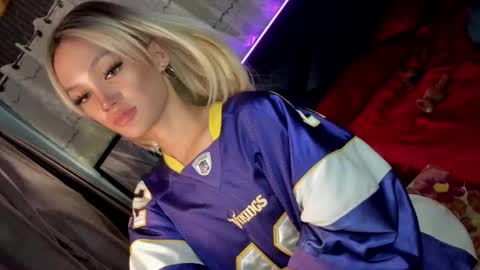 amelinckx online show from 02/18/25, 08:58