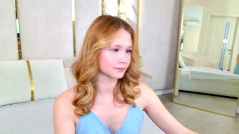 AmeliRoyse online show from 05/17/26, 05:20