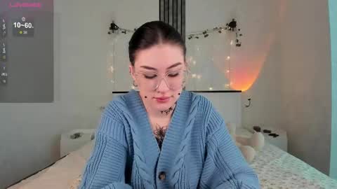 Snapshot of ameliya_sun chatting on 02/28/25, 04:54 Aylin online show from 02/28/25, 04:54