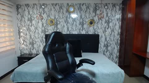 Amell Thomson online show from 01/16/25, 11:48