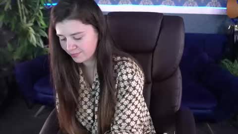 amellymillyy online show from 10/28/25, 03:25