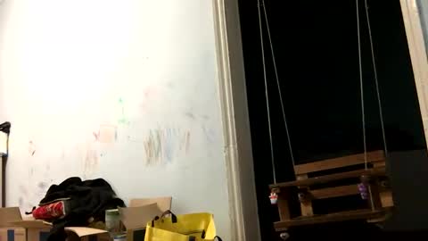 Snapshot of amely12 chatting on 02/08/25, 04:47 amely12 online show from 02/08/25, 04:47