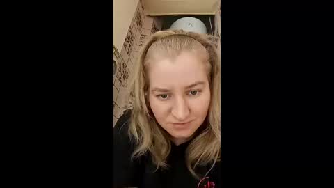 Snapshot of amely12 chatting on 03/21/26, 10:53 amely12 online show from 03/21/26, 10:53