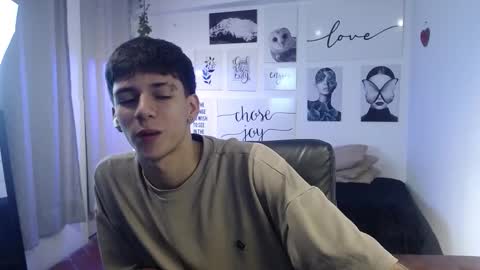 Snapshot of amethystshadow chatting on 03/21/26, 09:18 amethystshadow online show from 03/21/26, 09:18