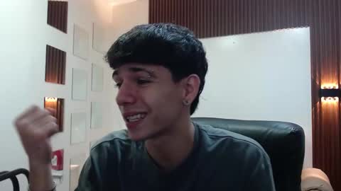 Snapshot of amethystshadow chatting on 03/27/26, 08:08 amethystshadow online show from 03/27/26, 08:08