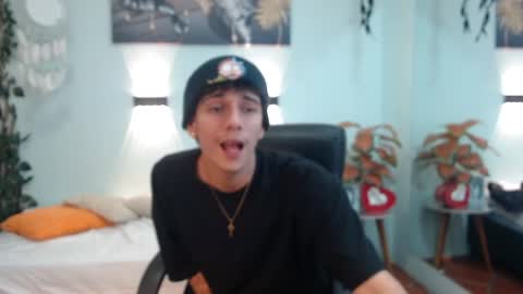 Snapshot of amethystshadow chatting on 04/04/26, 03:53 amethystshadow online show from 04/04/26, 03:53