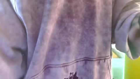 Snapshot of amethystshadow chatting on 04/19/26, 03:44 amethystshadow online show from 04/19/26, 03:44