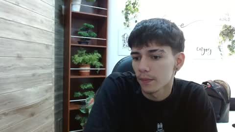 Snapshot of amethystshadow chatting on 04/23/26, 04:14 amethystshadow online show from 04/23/26, 04:14