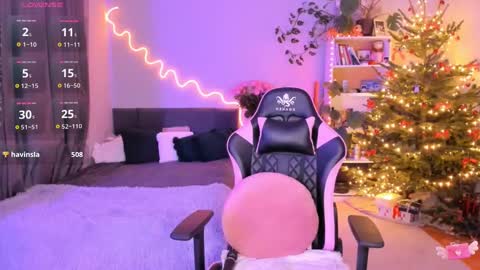 Snapshot of ami_amour_ chatting on 12/29/24, 02:42 Hi-hi I am Kate welcome to my sexy room online show from 12/29/24, 02:42