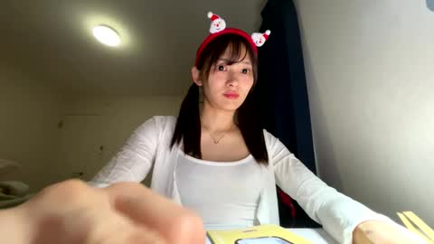 Snapshot of ami_japan chatting on 12/21/25, 12:56 ami japan online show from 12/21/25, 12:56