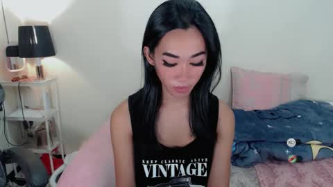 JOANNA online show from 10/23/25, 02:33