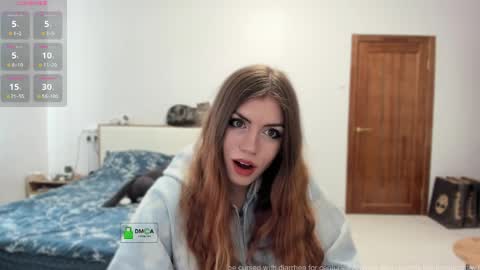 Snapshot of amiandthomas chatting on 04/08/26, 08:14 VelvetCaprice online show from 04/08/26, 08:14