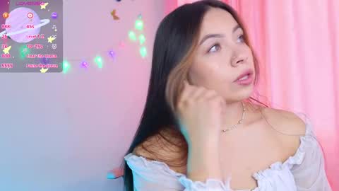 Amy online show from 09/18/25, 03:47