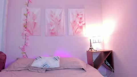 Snapshot of amiiclark chatting on 02/07/26, 07:06 AmiiClark online show from 02/07/26, 07:06