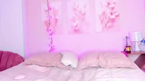 AmiiClark  online show from 03/22/26, 07:06