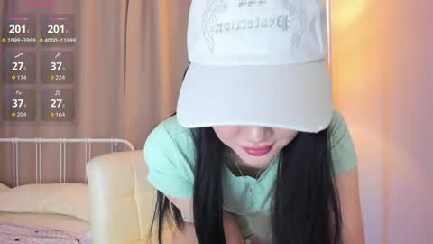 AmiliYan online show from 03/18/26, 07:00