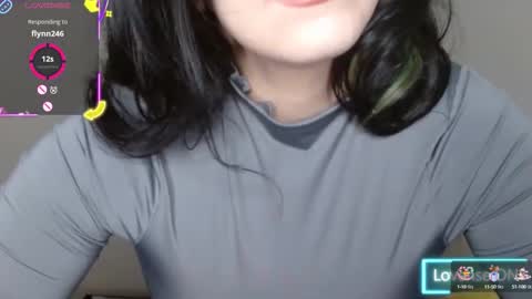 Snapshot of amilustxx chatting on 09/17/25, 03:35 amilust online show from 09/17/25, 03:35